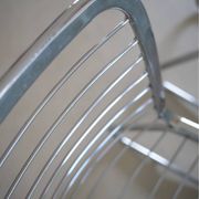 Lot of 2 chrome metal chairs by Gastone Rinaldi.