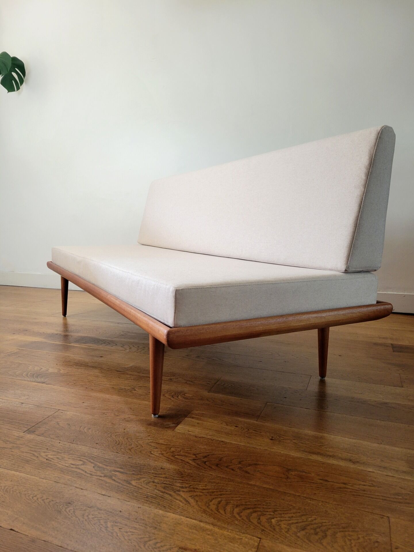 Vintage Danish sofa, Minerva model by Peter Hvidt & Orla Molgaard-Nielsen