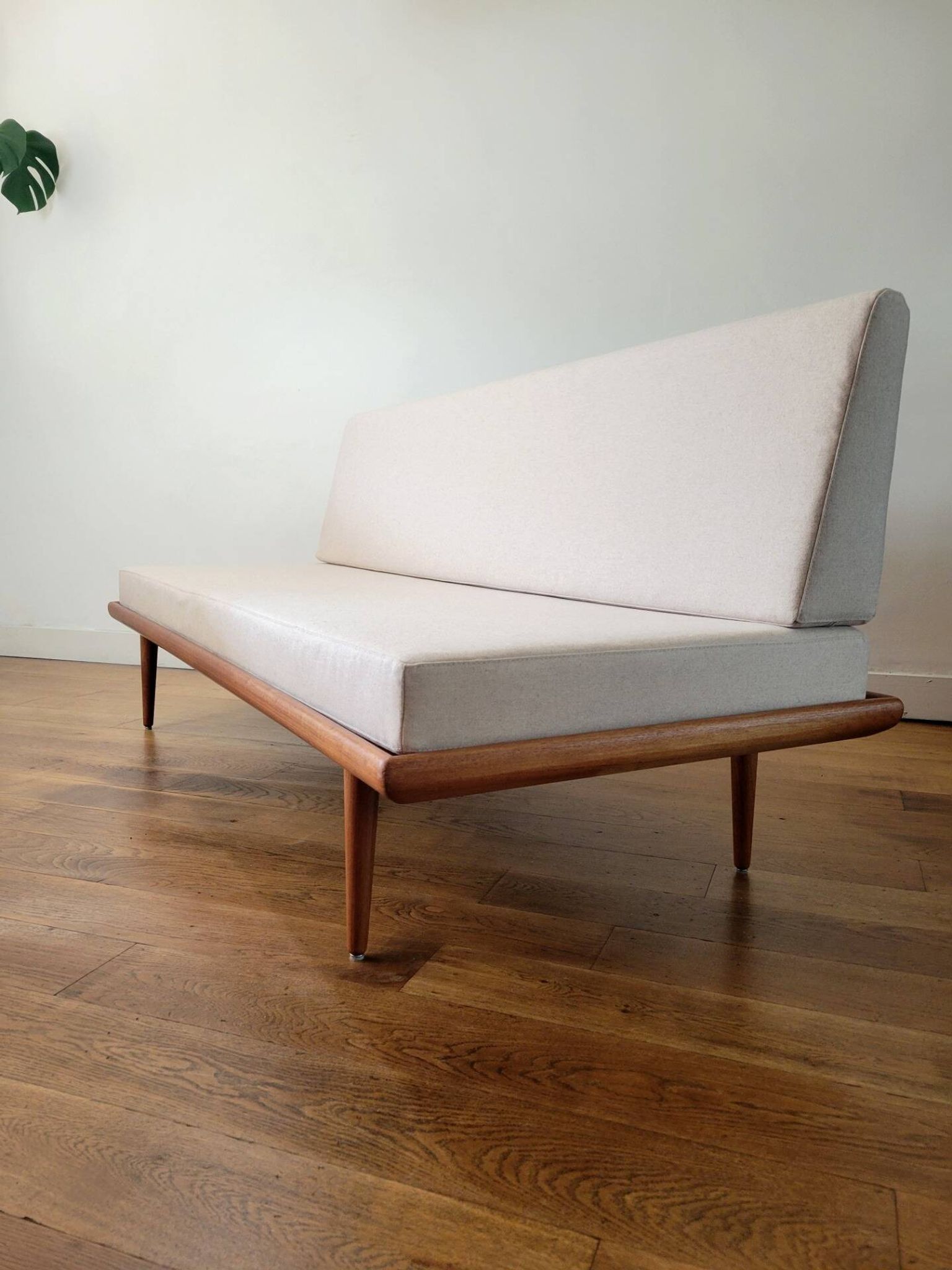 Vintage Danish sofa, Minerva model by Peter Hvidt & Orla Molgaard-Nielsen