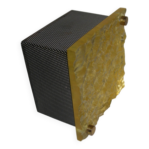 Applique perforée Dallux