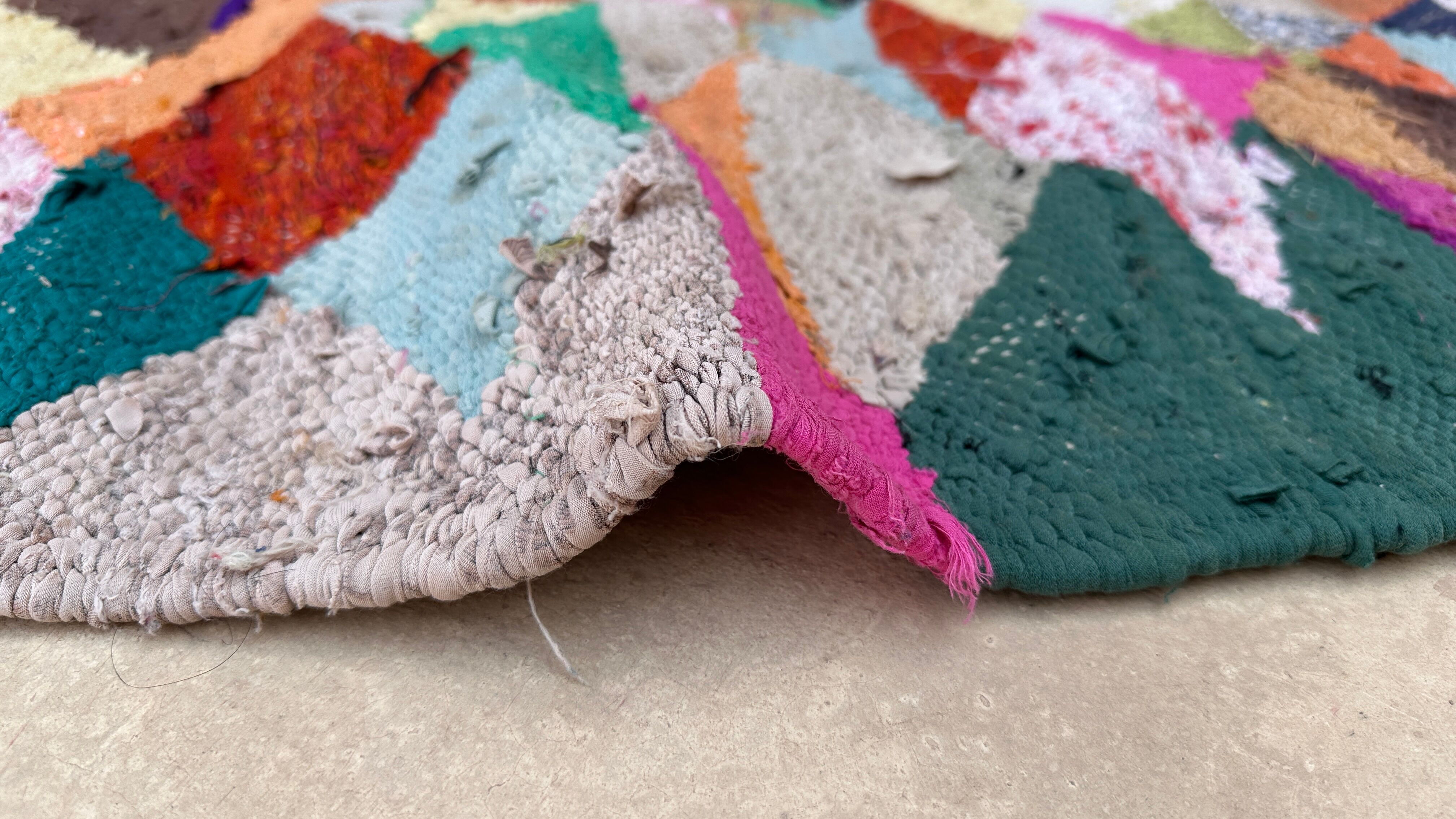 Moroccan carpet - 116 x 233 cm