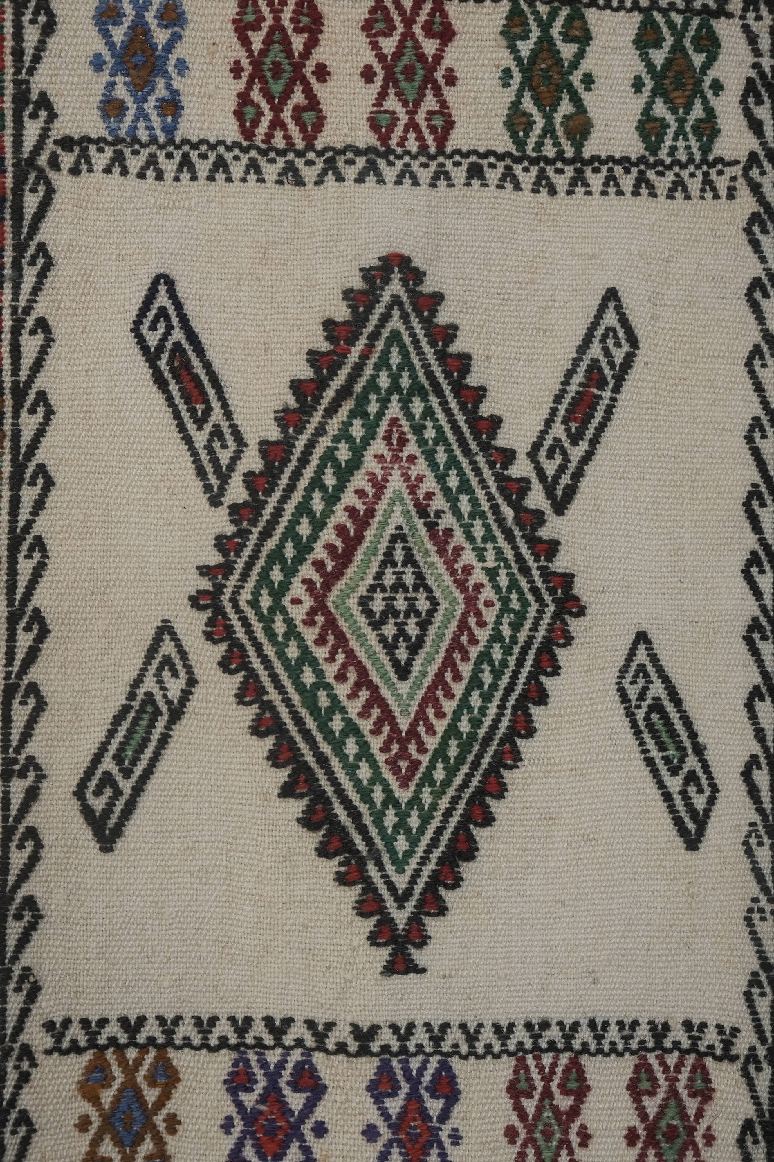 Rug 157x228 cm