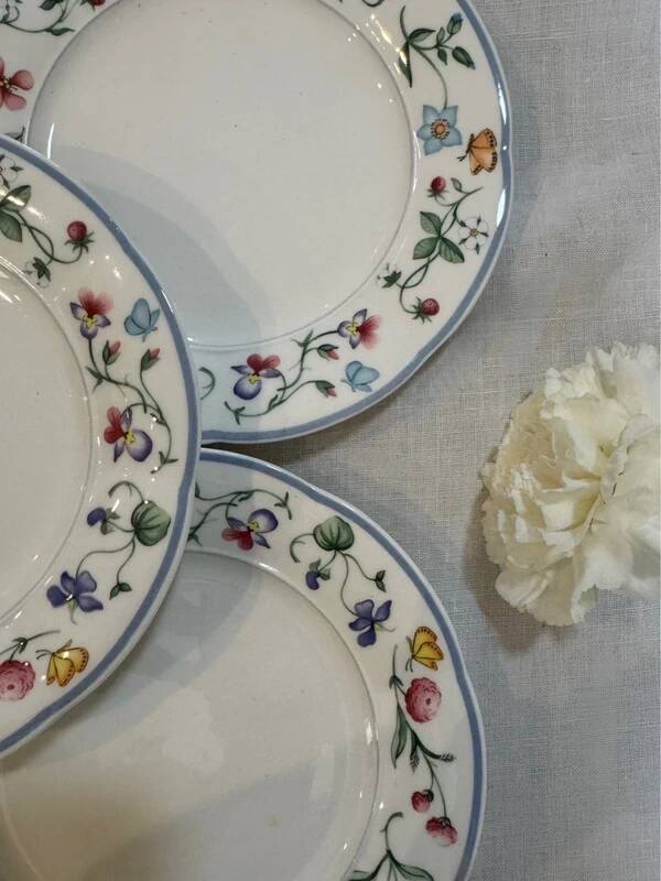 Vintage dessert plates