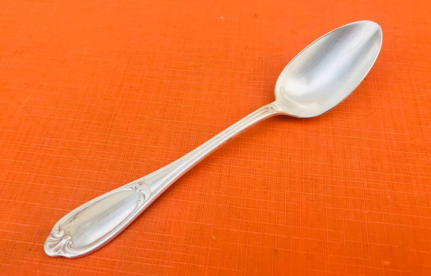 Old dessert spoon Silversmith Ercuis Model Pompadour Hallmark 18g