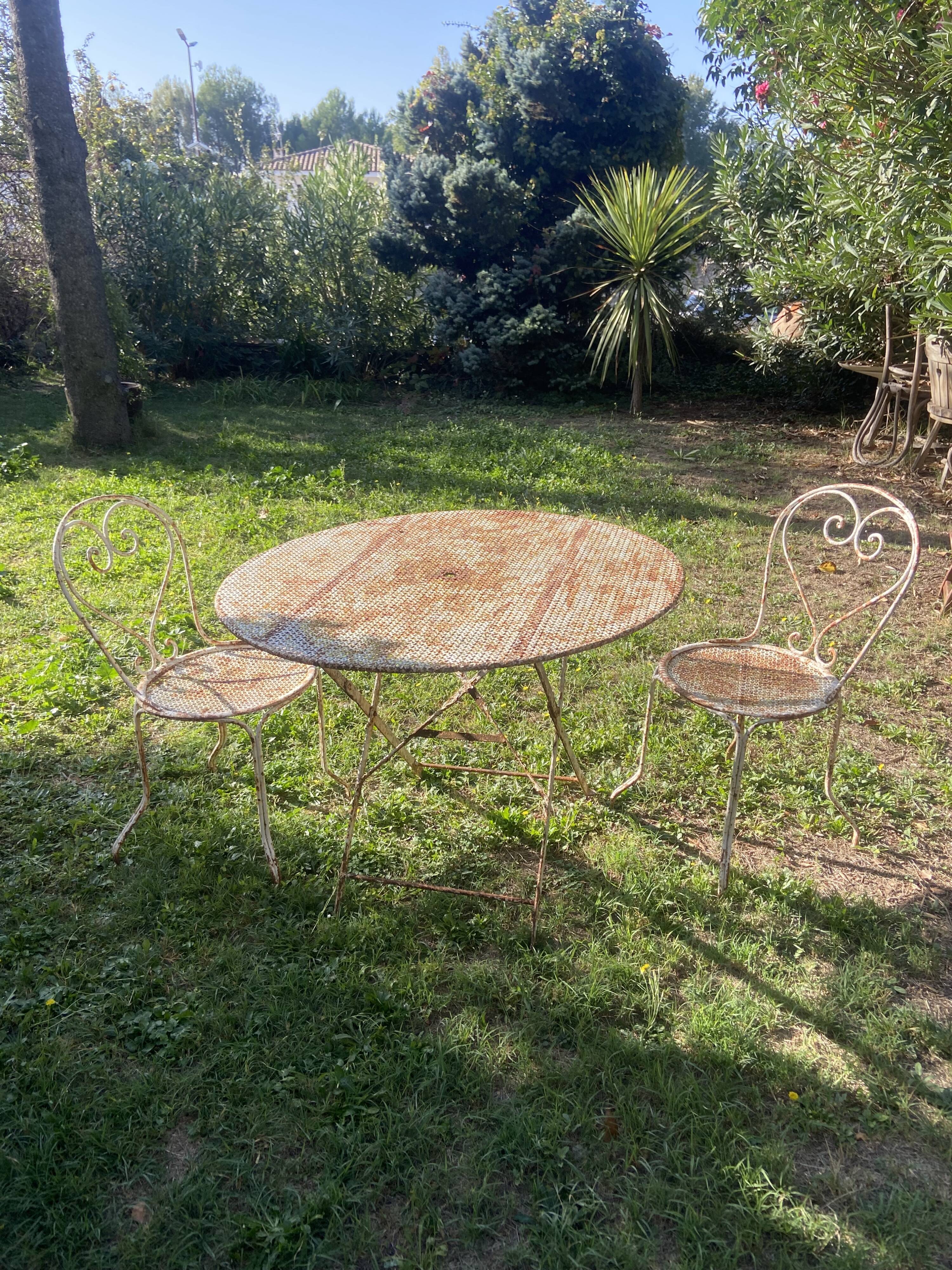 Vintage garden set