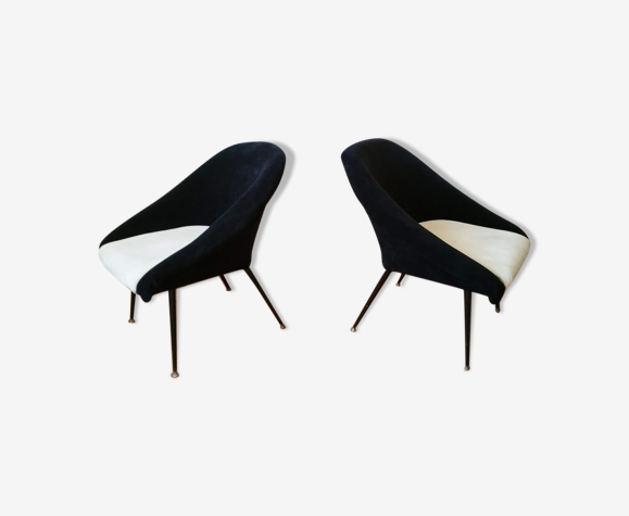 Paire de fauteuils cocktails corbeille Bi color restaurés années 50 60 pieds metal