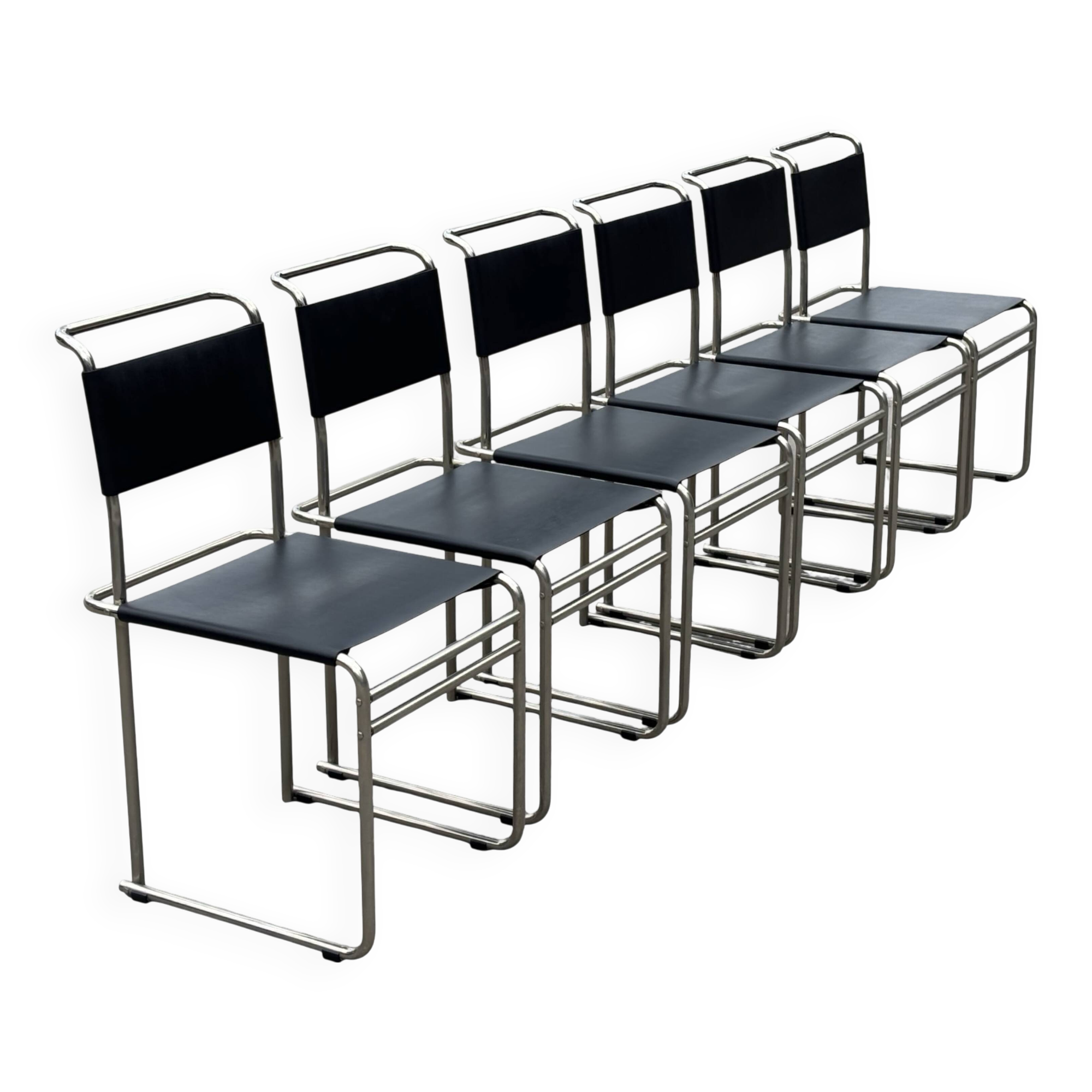 Set of 6 B5/B40 Chairs with Tubular Frame attributed to Marcel Breuer