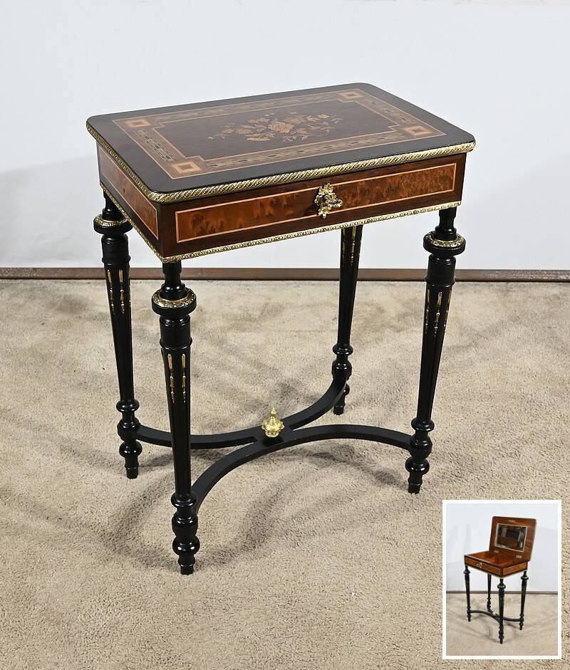 Small Living Room Table in Rosewood and Amboyna Burl, Louis XVI style, Napoleon III period – Mili