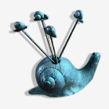 Snail picks