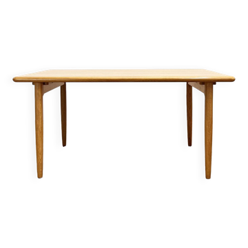 Mid century modern oak wood dining table, Danish Design, 1960s, Denmark