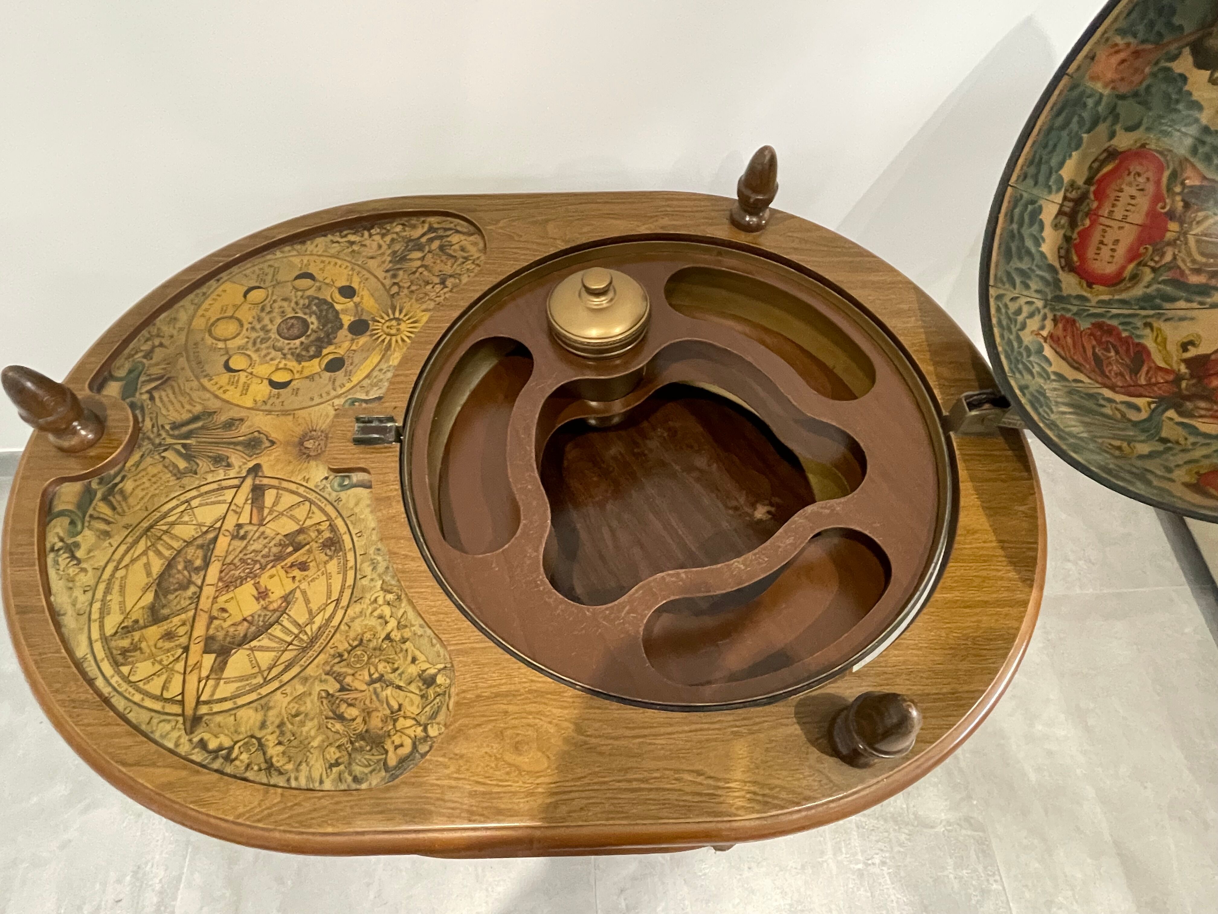 Vintage world map bar, globe