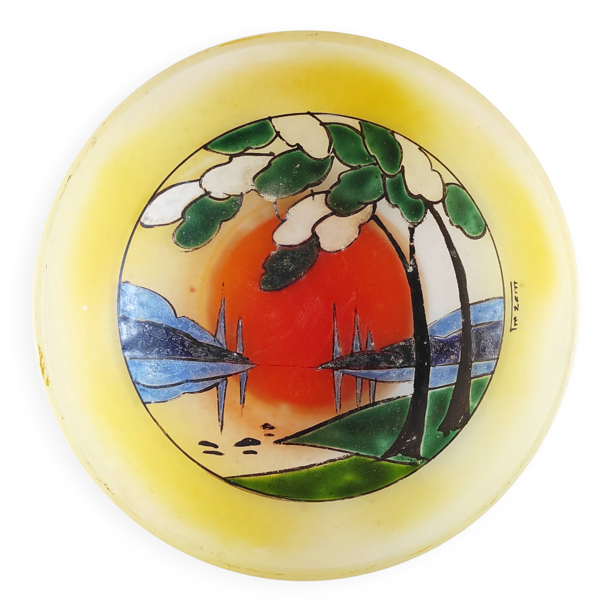 Coupelle en verre émaillé signée