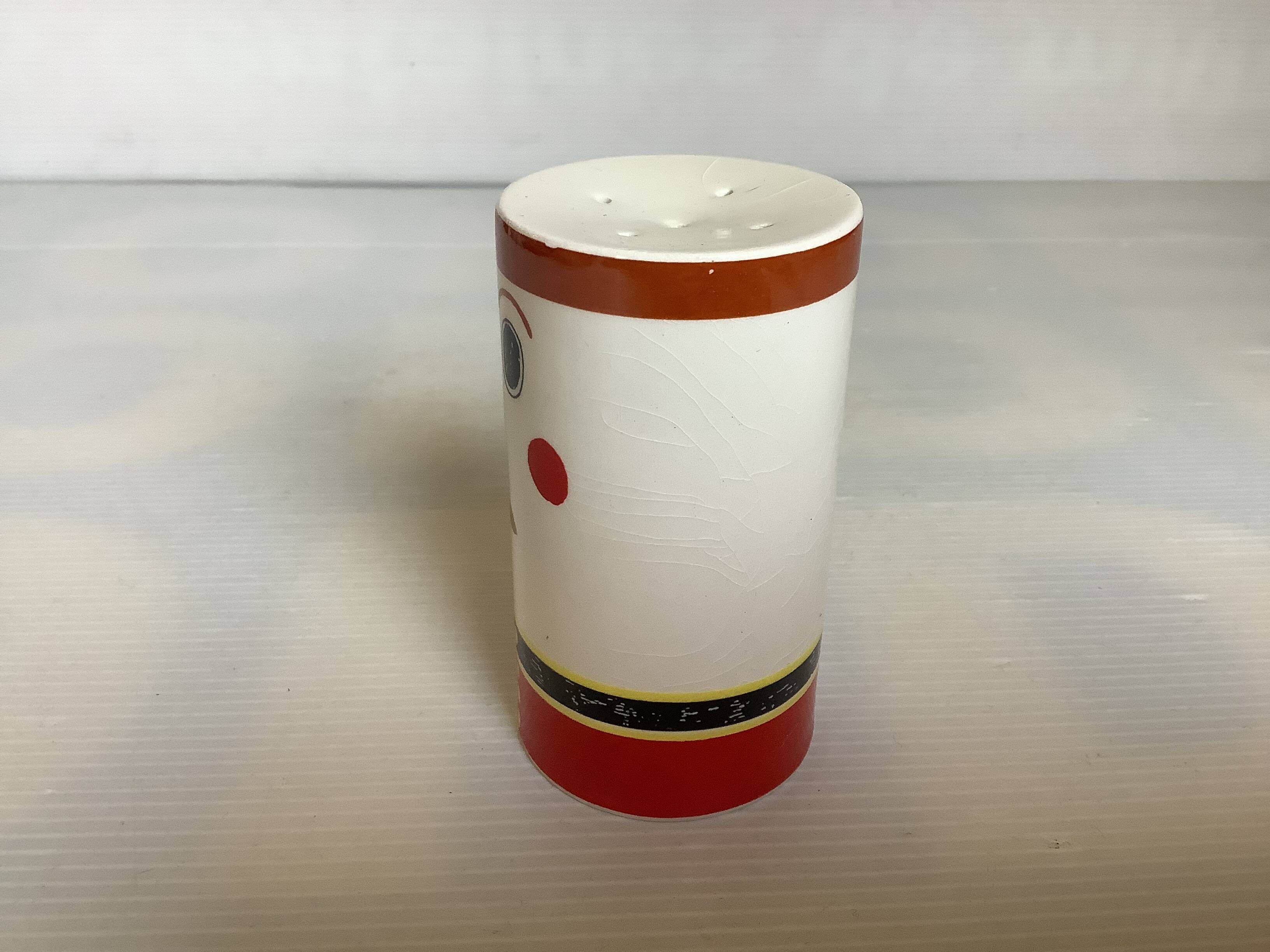 Vivienne Brennan Carlton Ware designer salt shaker