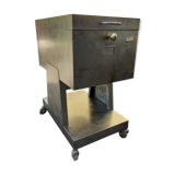 Furniture bar on wheels