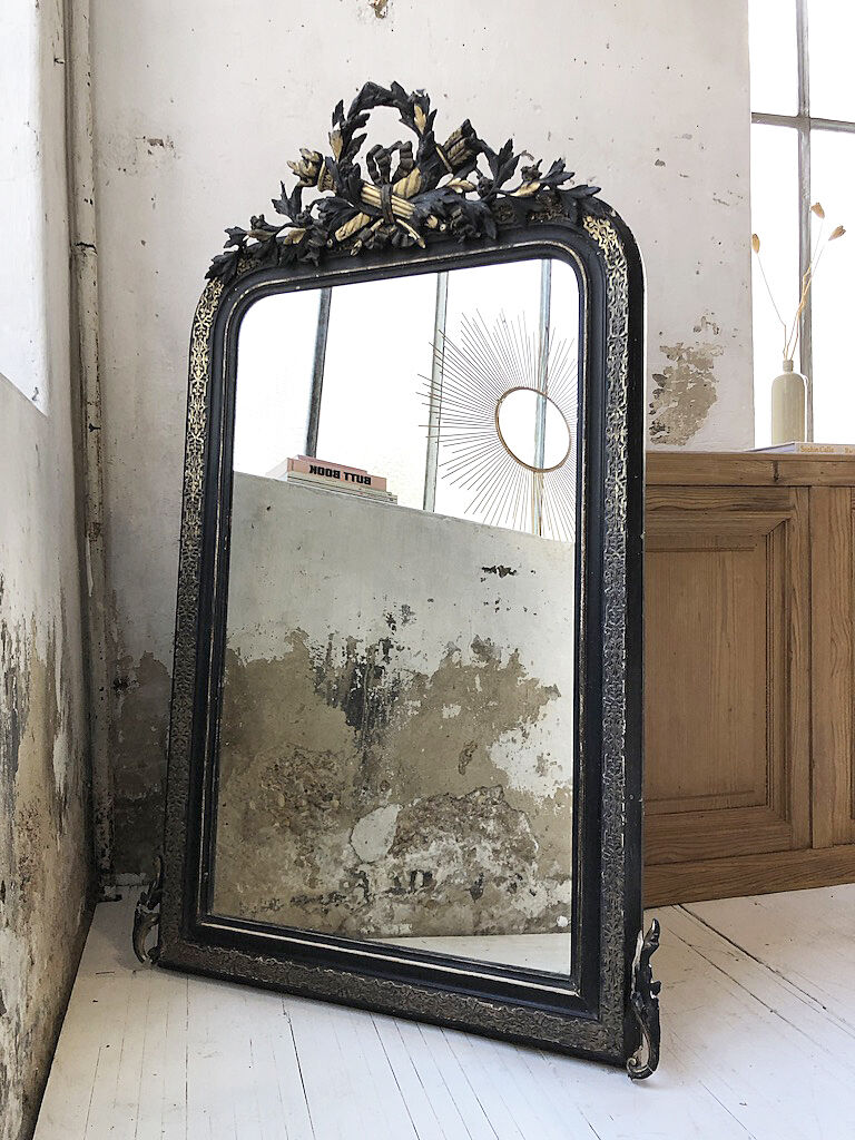 Louis Philippe mirror with pediment - 136x83cm