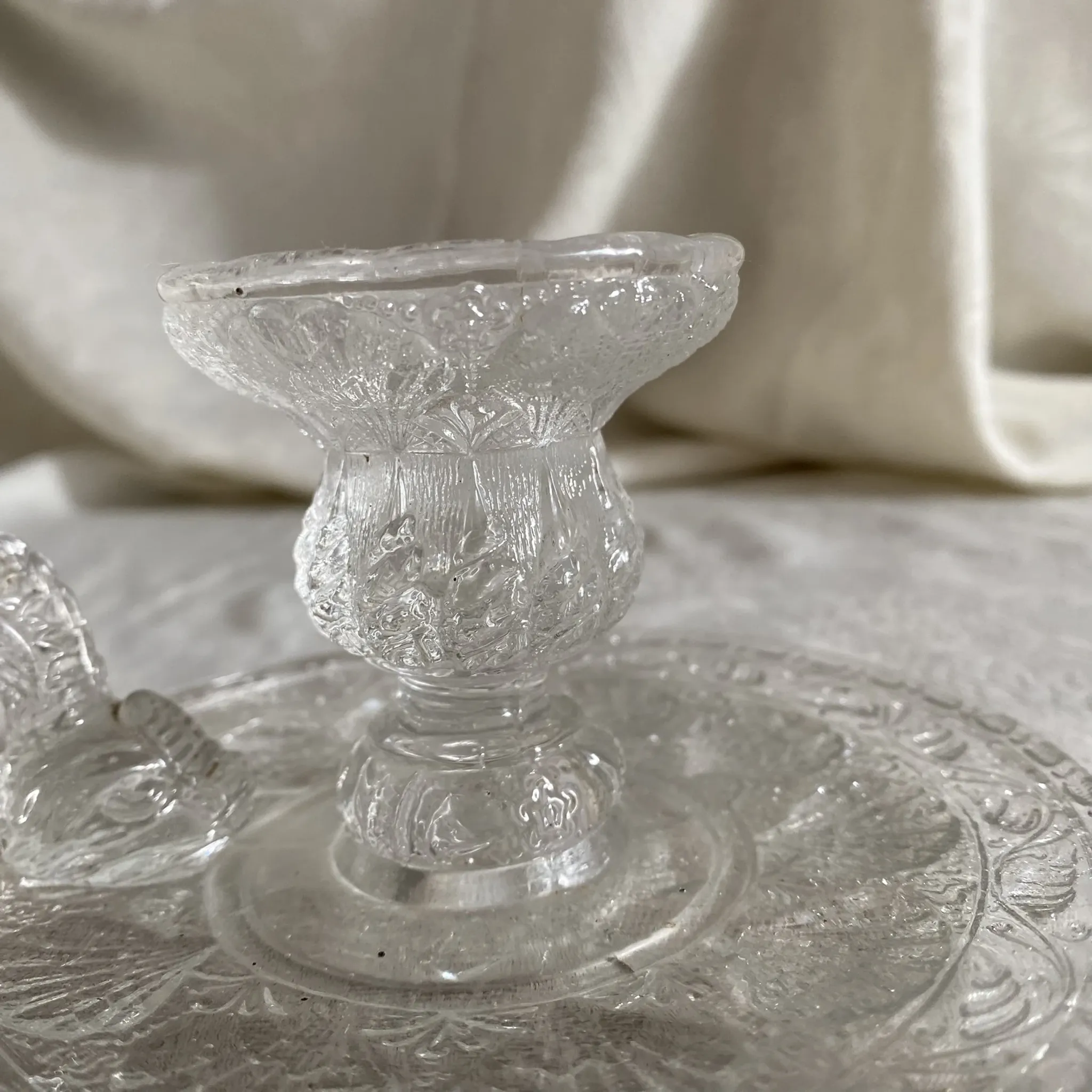 Handheld candlestick with fish handle