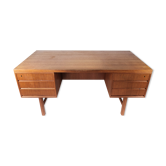 Desk in teak designed by Omann Junior from the 1960s