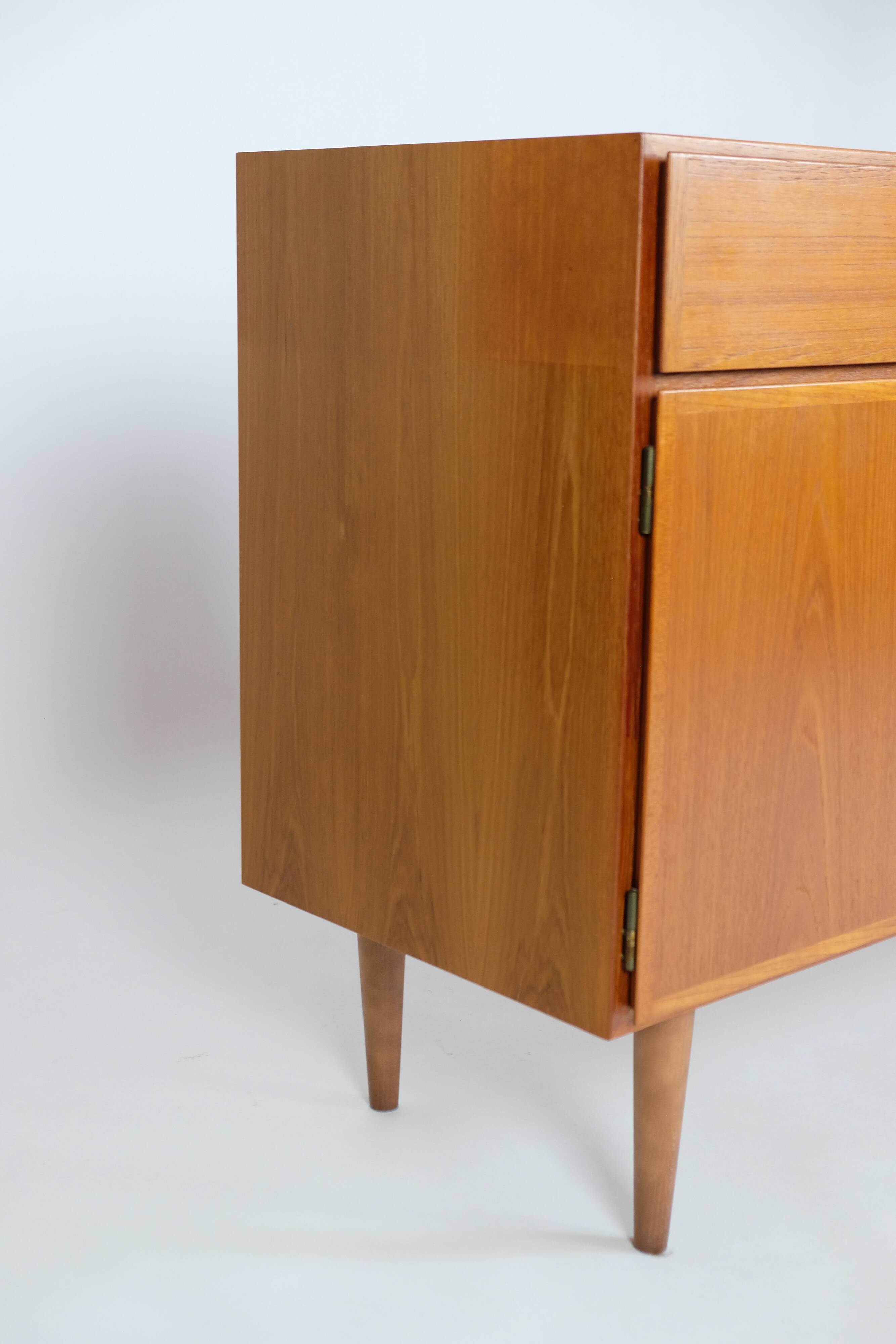 Buffet vintage en teck Omann Jun Kommode 60er Design danois 120cm