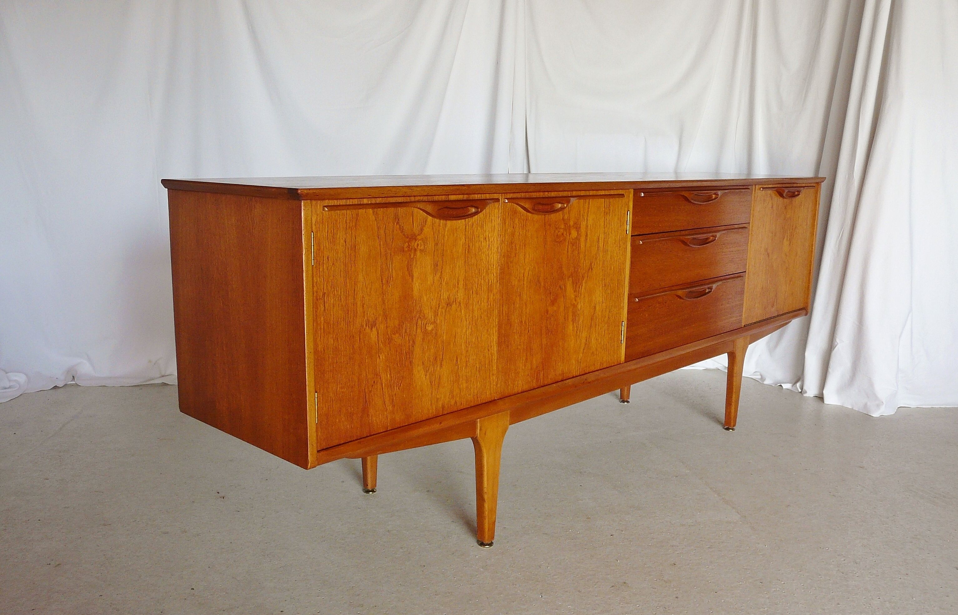 Sideboard scandinavian teak Jentique