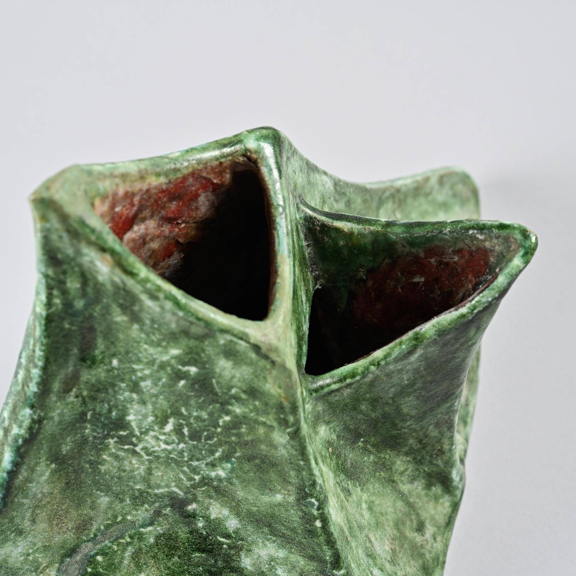 Ceramic vase by Béatrice Cenci, Italy, circa 1960.