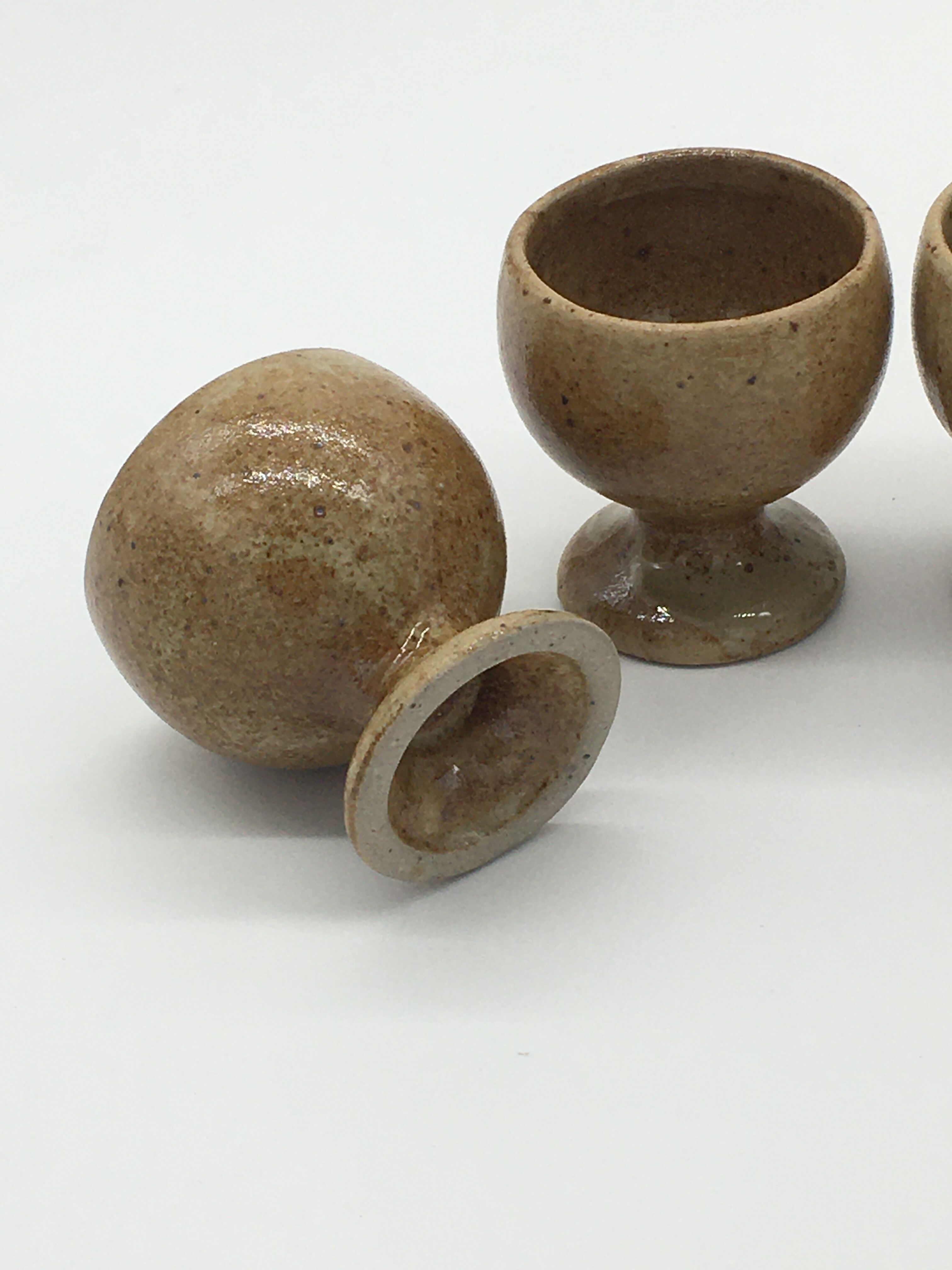 Lot de 4 coquetiers en grès