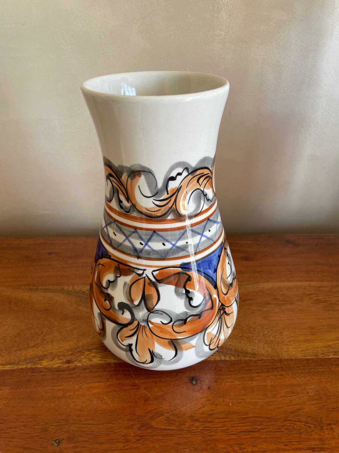 Hand painted vase Portugal