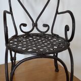 Chaise de poupée