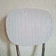 Paire de chaises en formica blanc et rayures