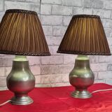 pairs of tin lamps and pleated lampshades h40x26 electricity to super condition standards