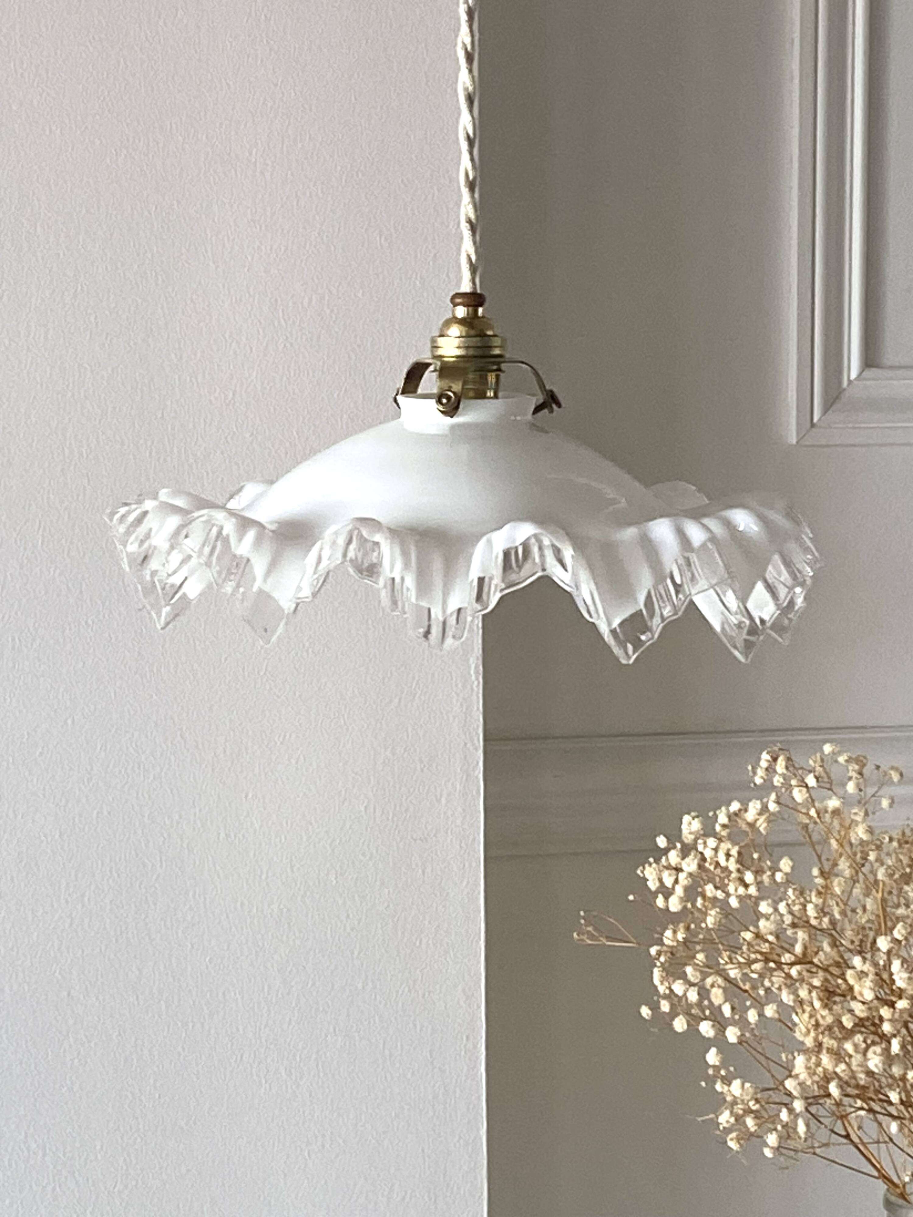 Opaline suspension "Frou frou"
