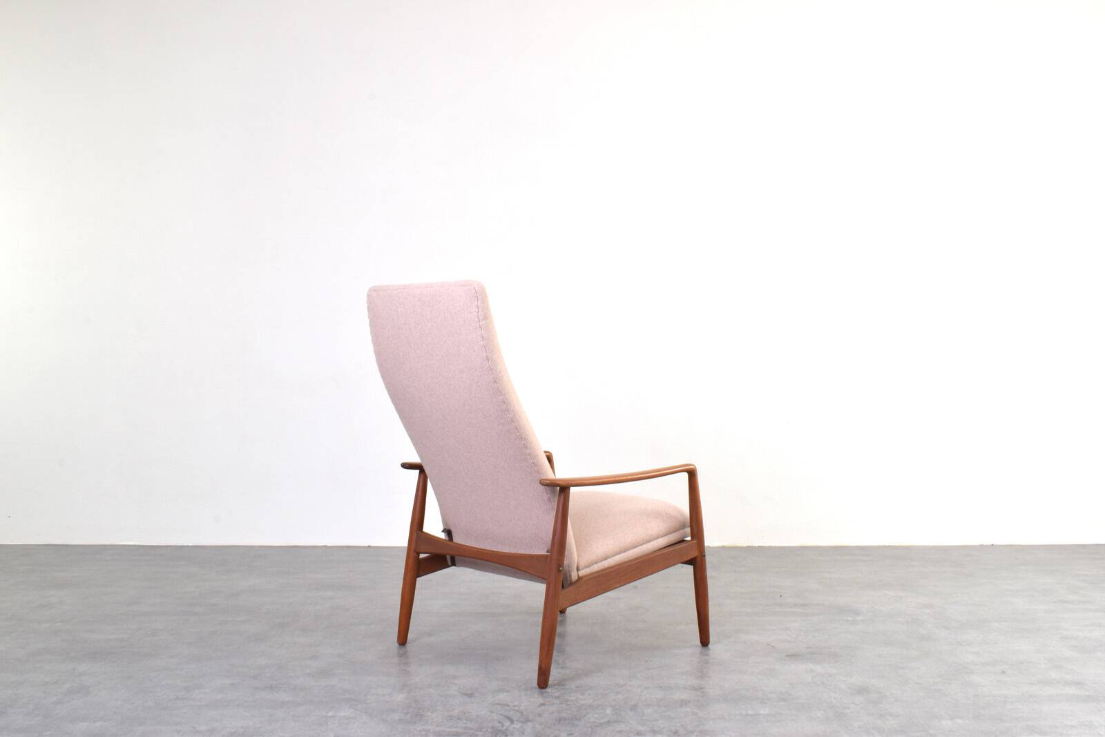 Fauteuil en teck danois du milieu du siècle par Søren Ladefoged pour SL Møbler, 1960