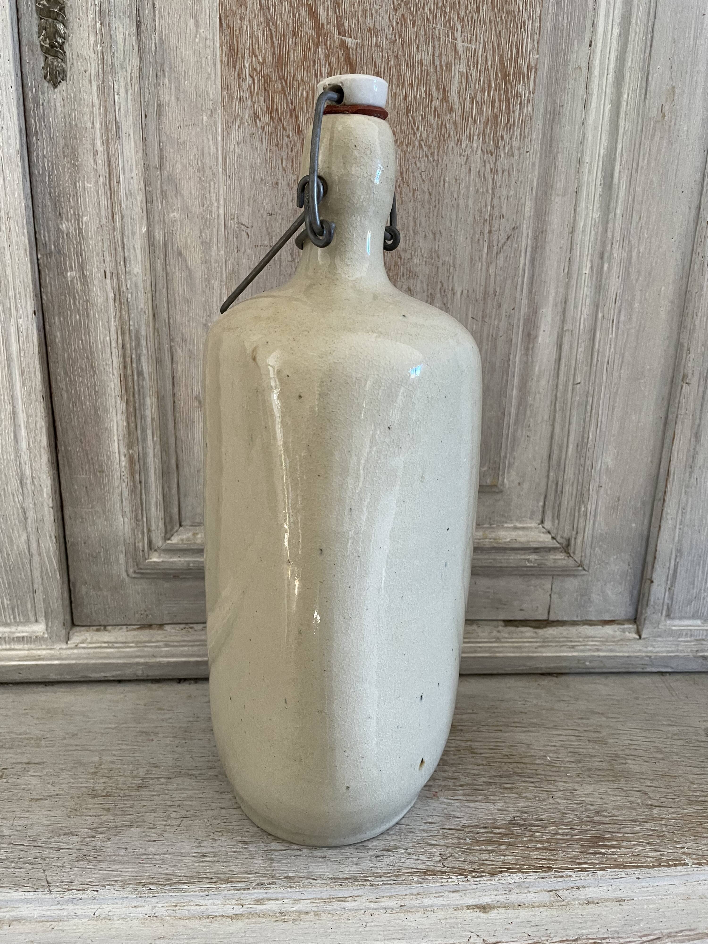 Stoneware bottle 1.25l