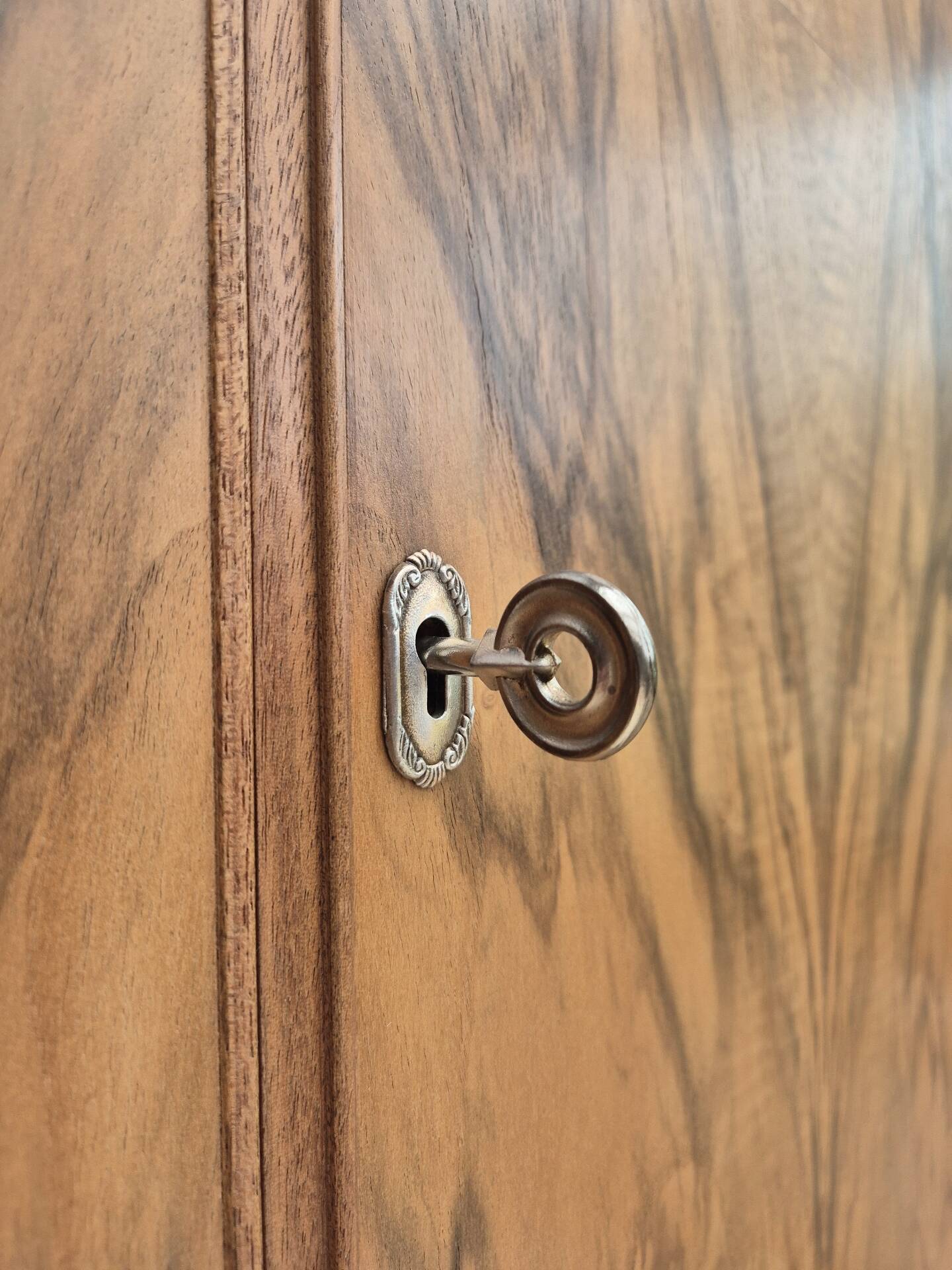 Armoire art déco