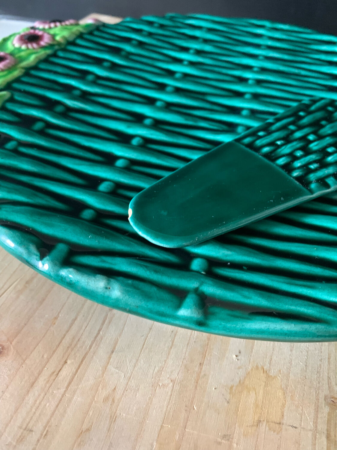 Slip pie dish Vallauris