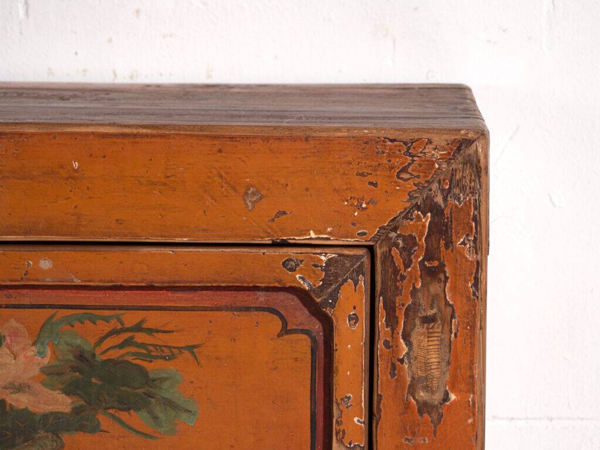 Antique lacquered elm wood buffet – China, circa 1900