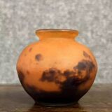 Muller brothers in Lunéville: marbled glass vase from the Art Nouveau period