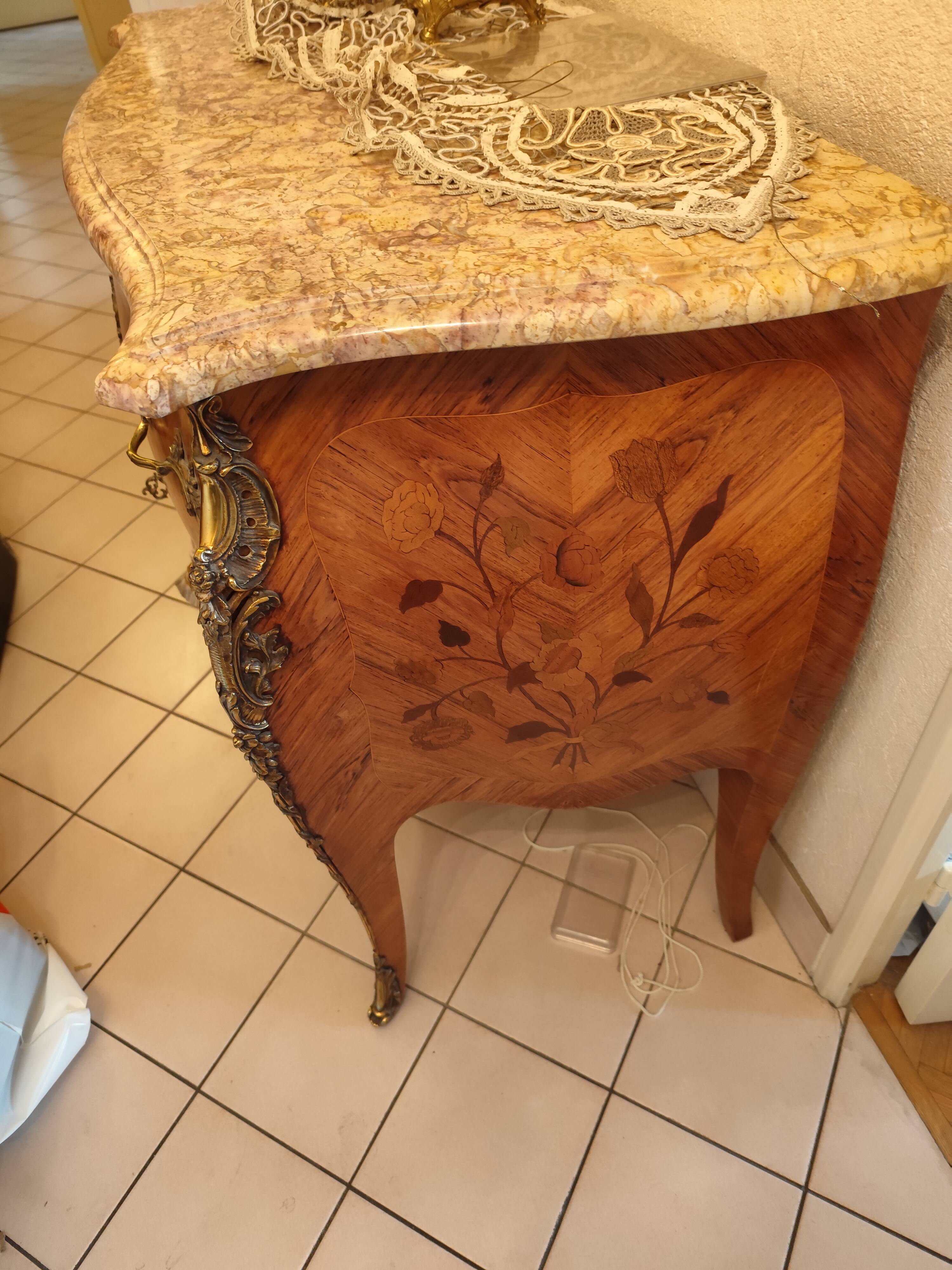 Louis XV commode