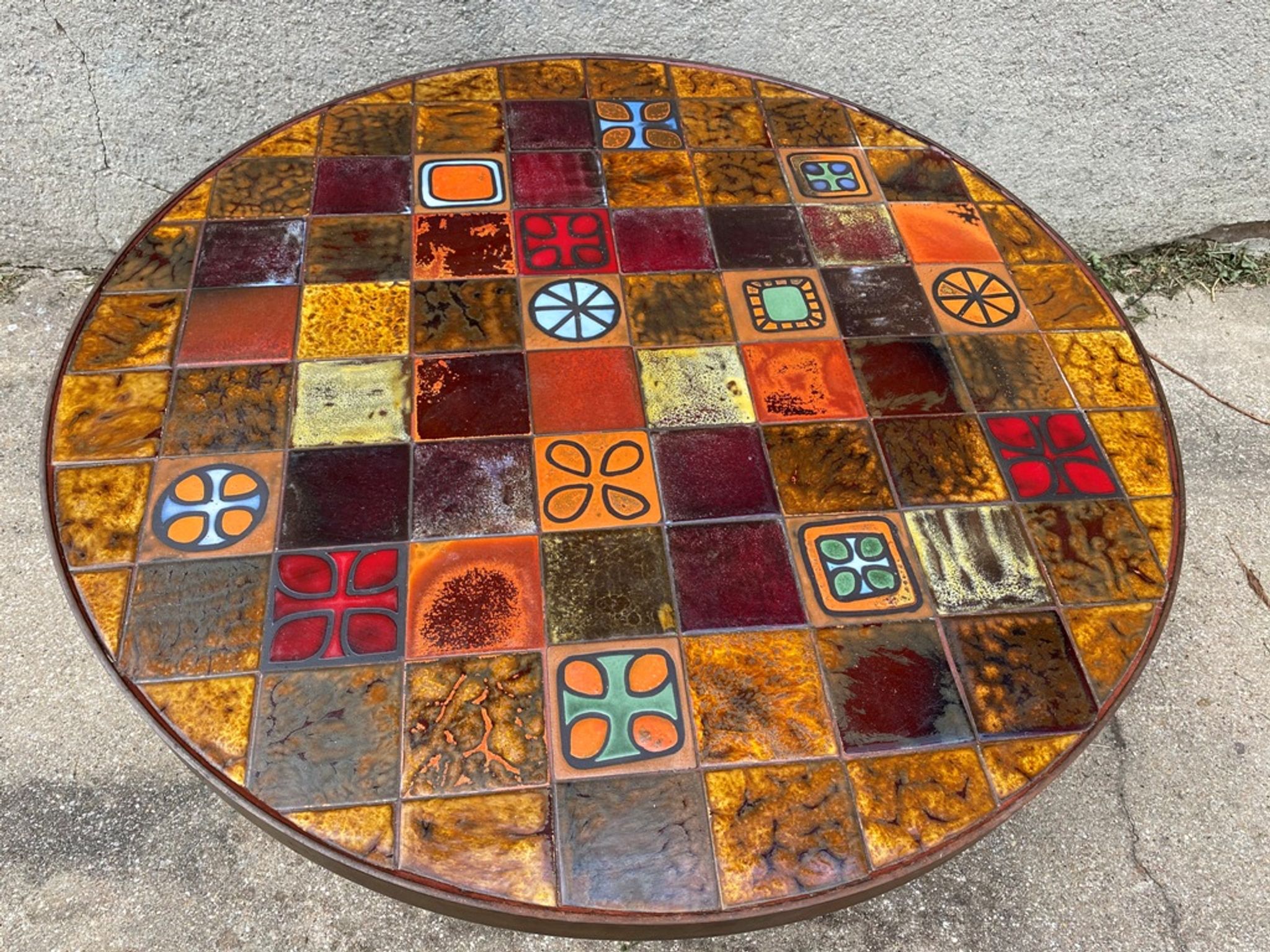 Roche Bobois in 1970s ceramic and wrought iron round coffee table