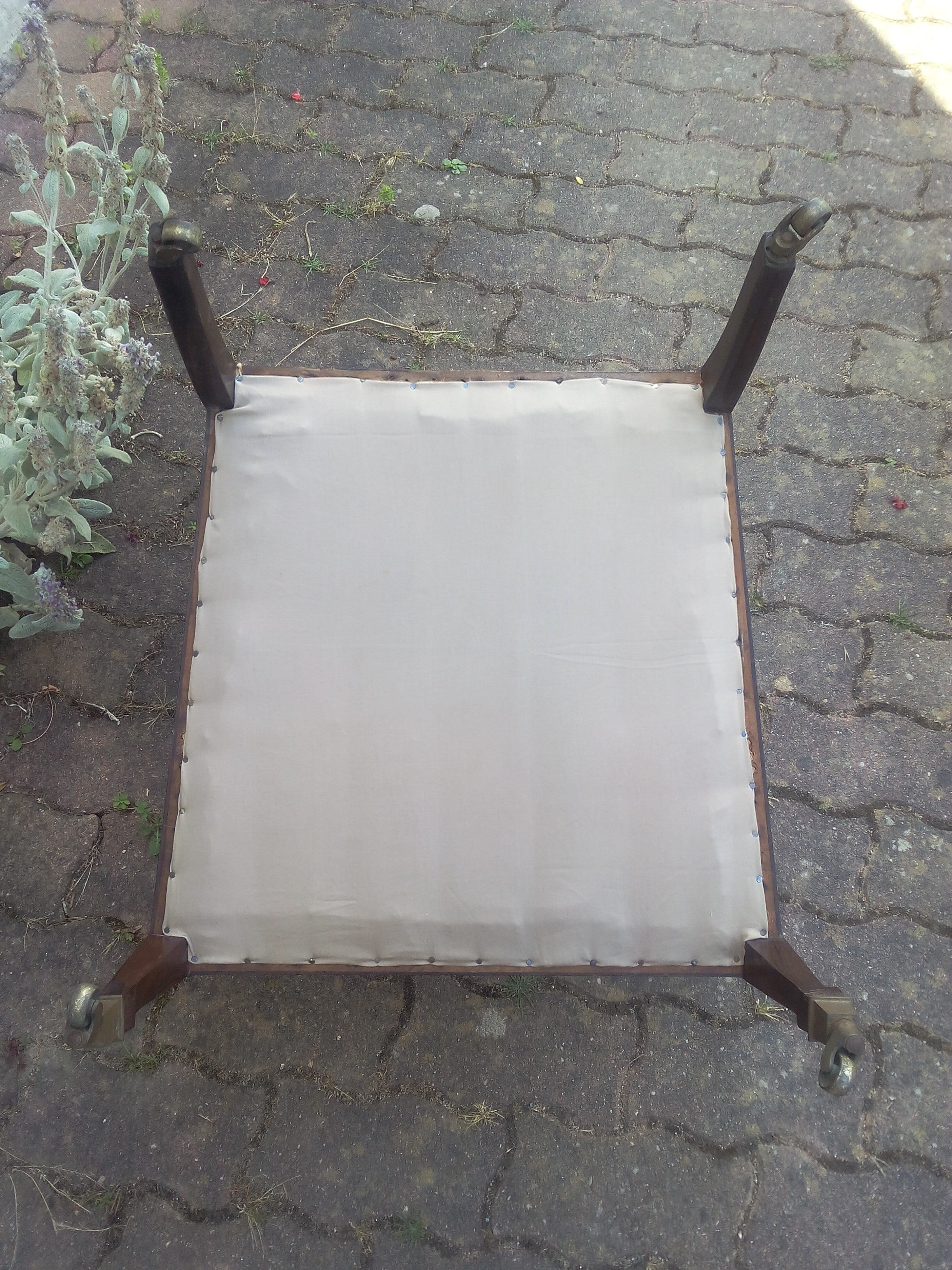 Fauteuil bas anglais en palissandre