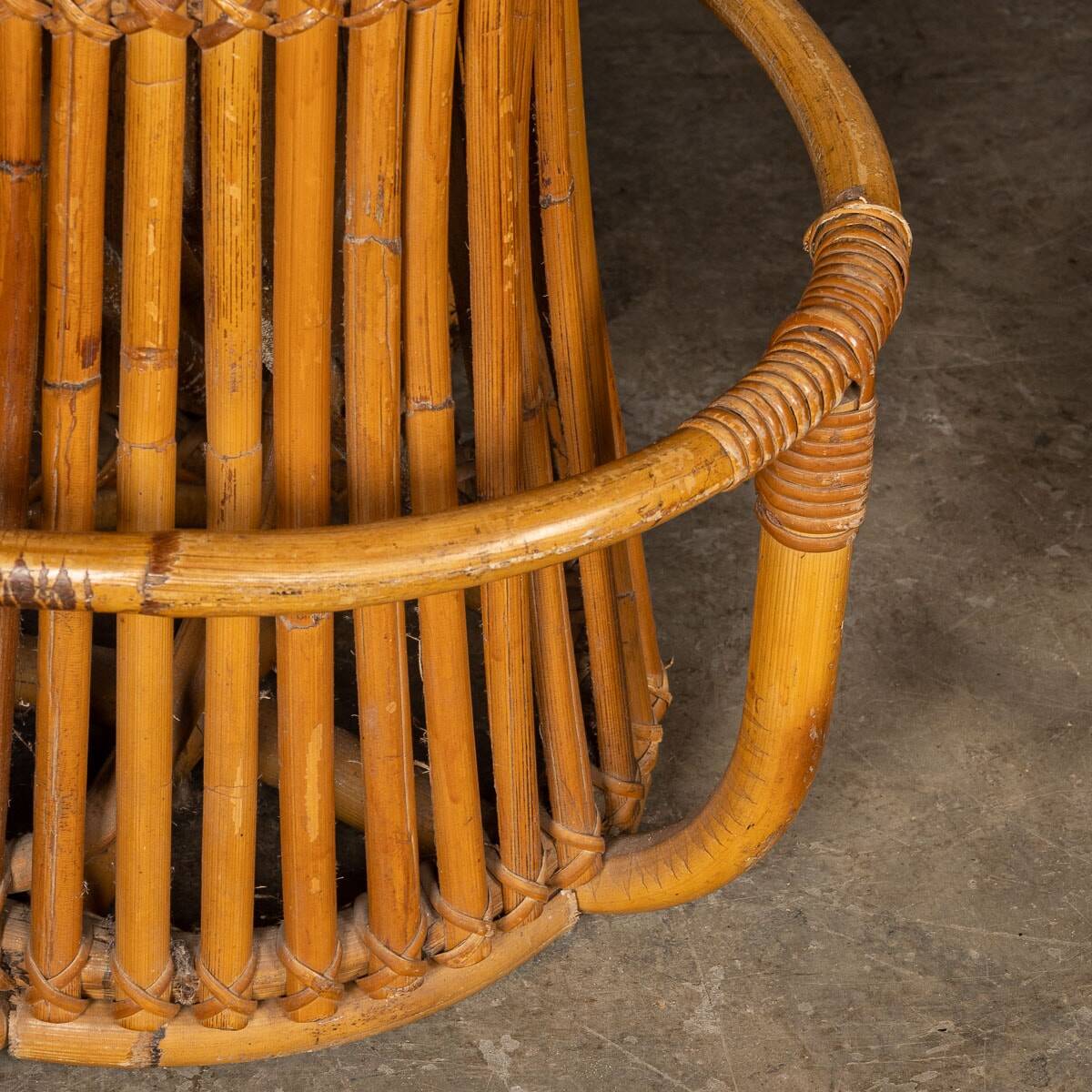 Striking 20thc italian standing bamboo dry bar & stools c.1960
