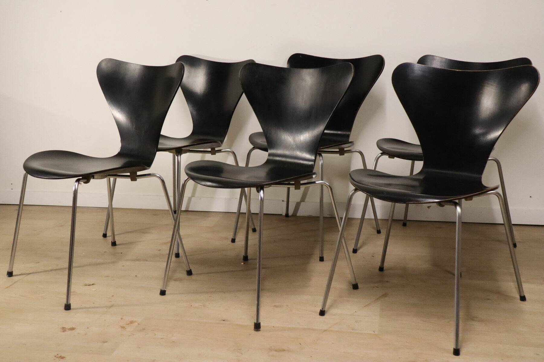 Series 7 Chairs Arne Jacobsen edition Fritz Hansen, 1965