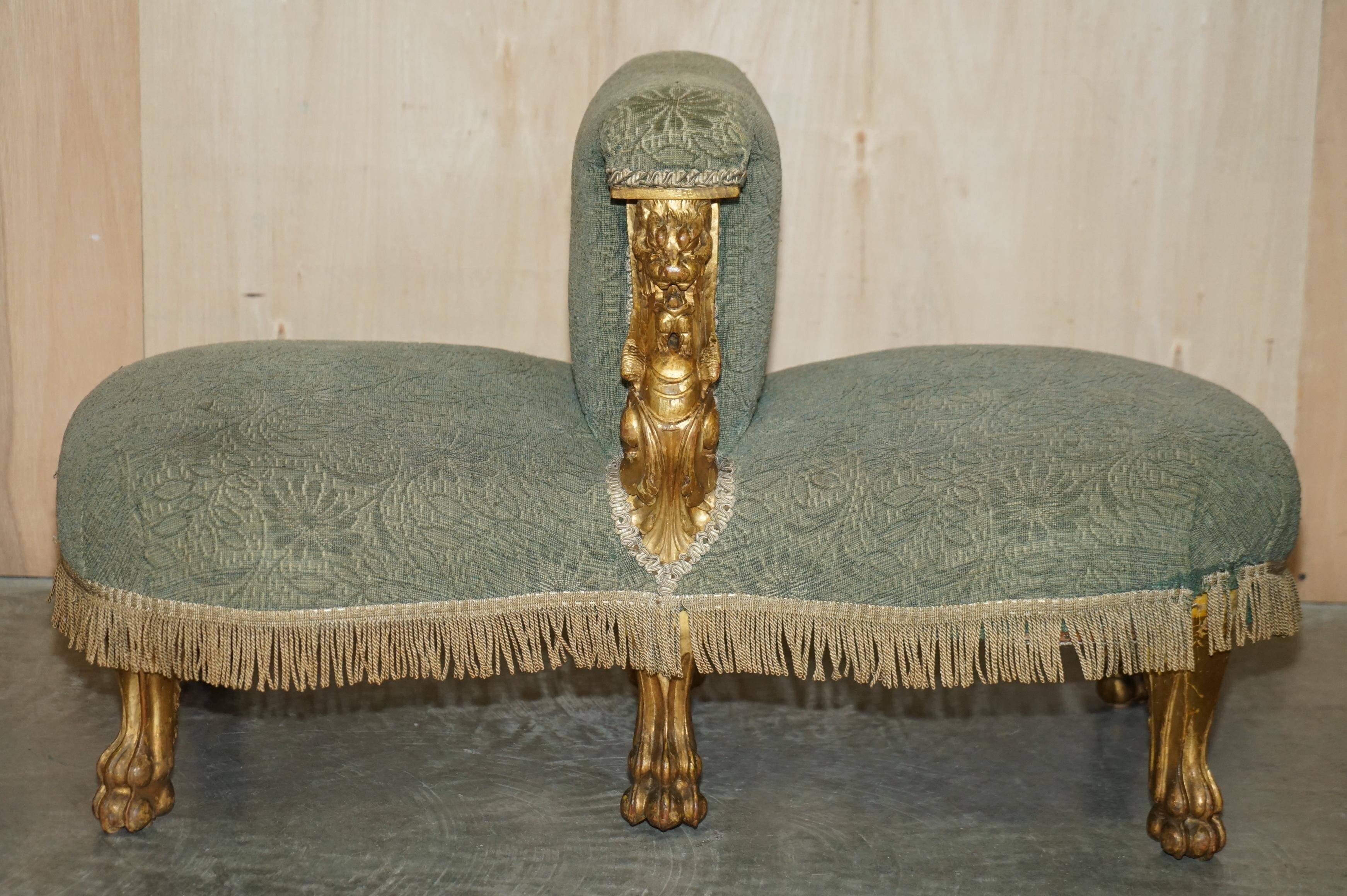 Canapé Tête-à-Tête italien doré sculpté main 18ème siècle vers 1740