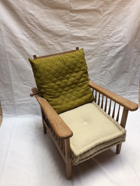 Chair style "morris" without cushions