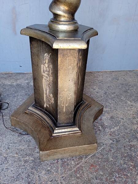 Silver carved wood floor lamp from the 1940s