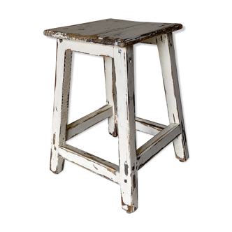 Tabouret d'atelier patiné ancien