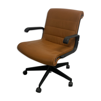 Fauteuil en cuir Cognac Richard Sapper édition Knoll