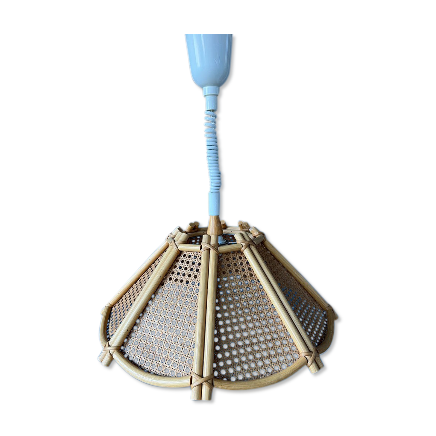 Rattan suspension