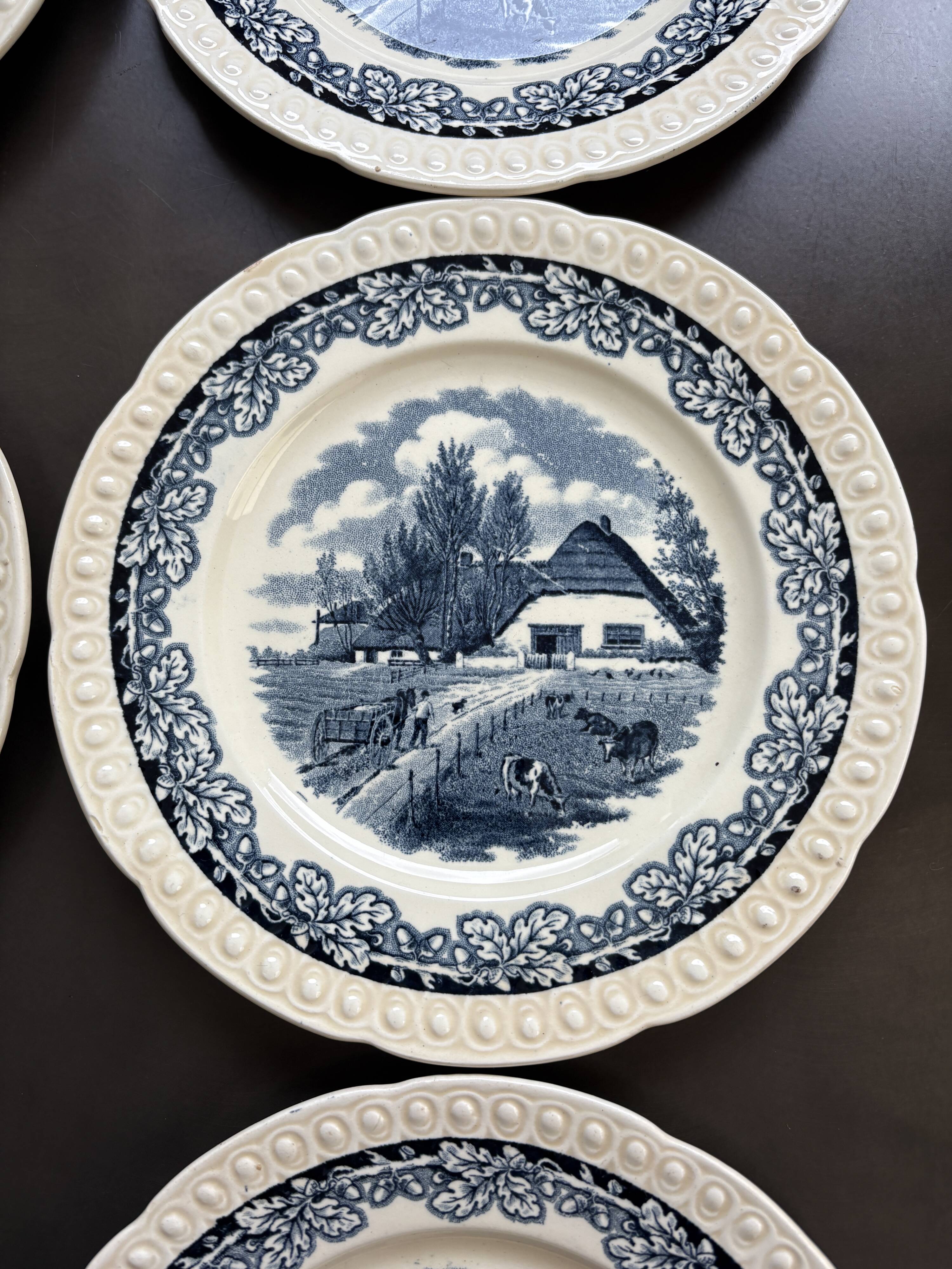 Lot de 6 assiettes à dessert anciennes