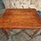 French side table in cherry wood, late 18th century.