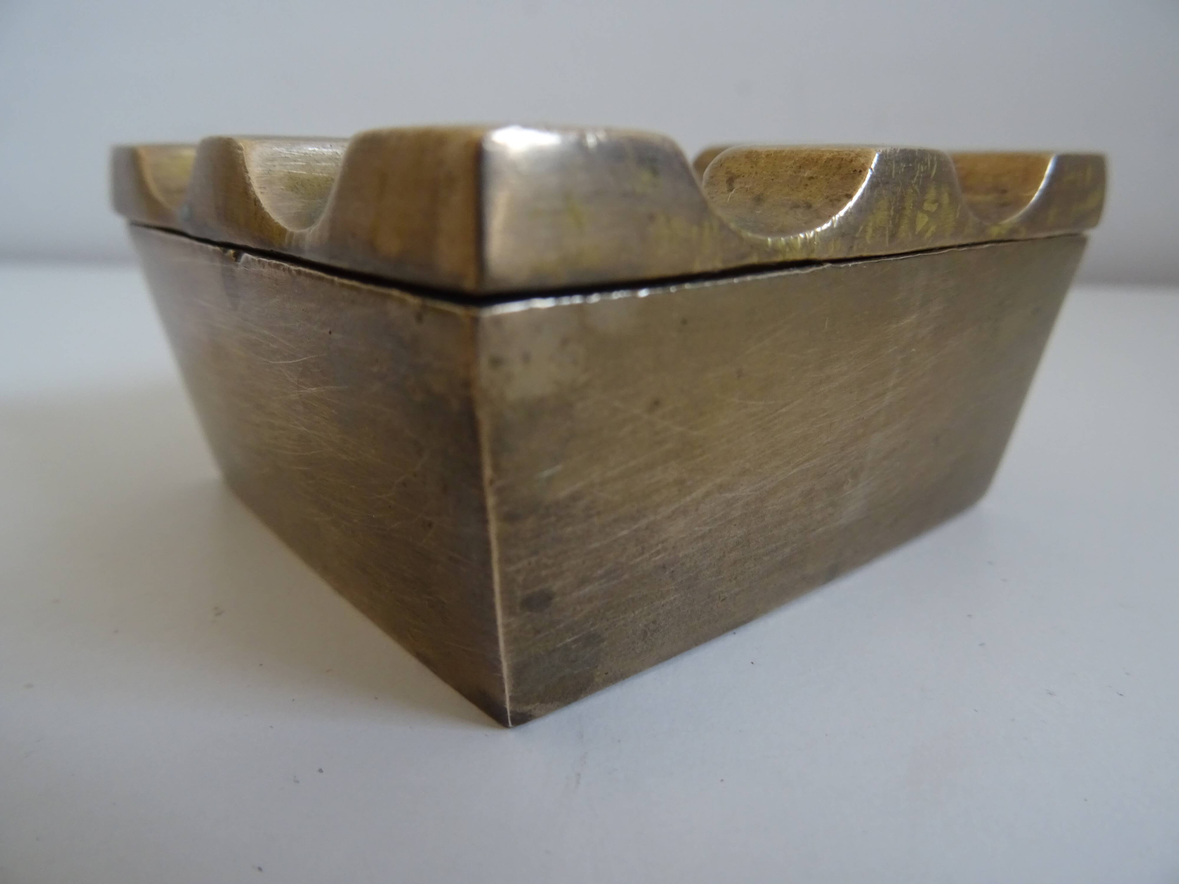 Scandinavian design ashtray in vintage bronze Ultima an 70